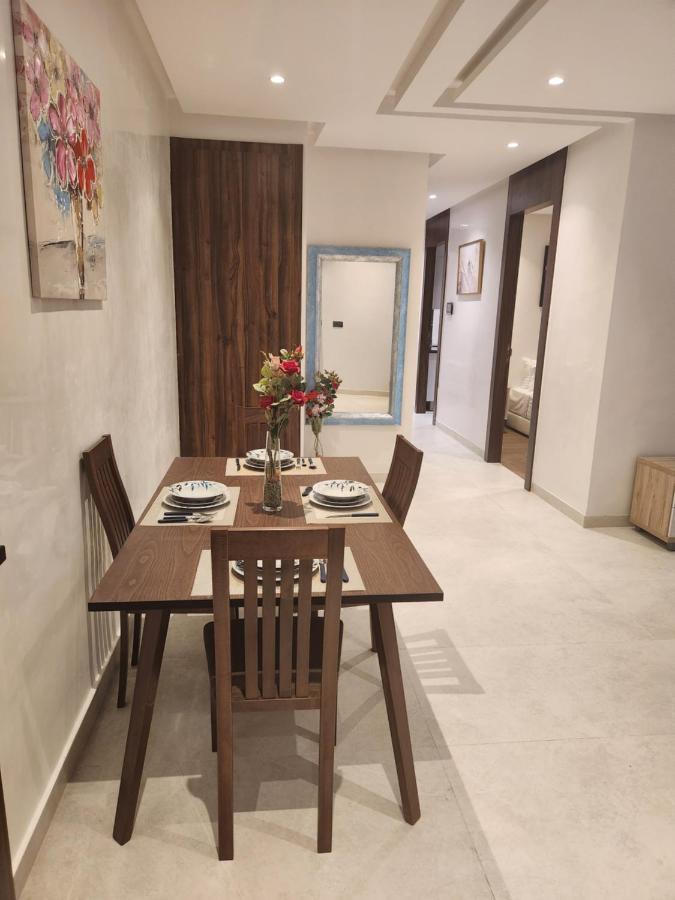 מרקש Modern Luxury Retreat: 2-Bedroom Apartment In The Heart Of Marrakech מראה חיצוני תמונה