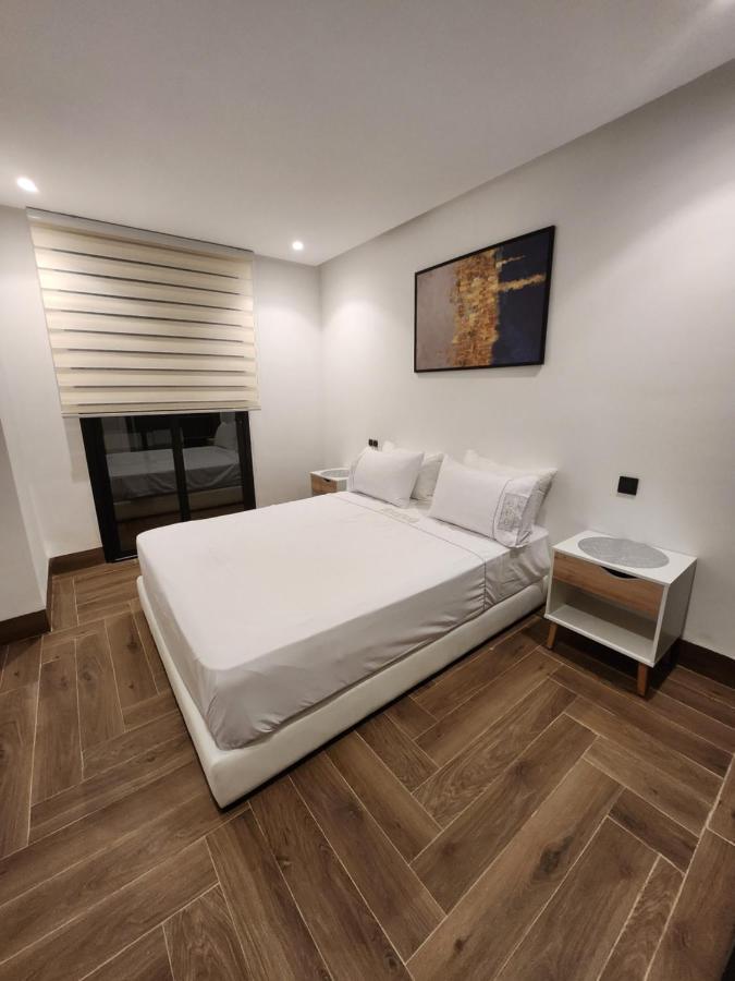 מרקש Modern Luxury Retreat: 2-Bedroom Apartment In The Heart Of Marrakech מראה חיצוני תמונה